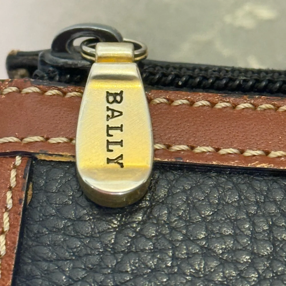 Leather Two-Tone Black and Brown Men's Satchel Bag - Picture 5 of 16